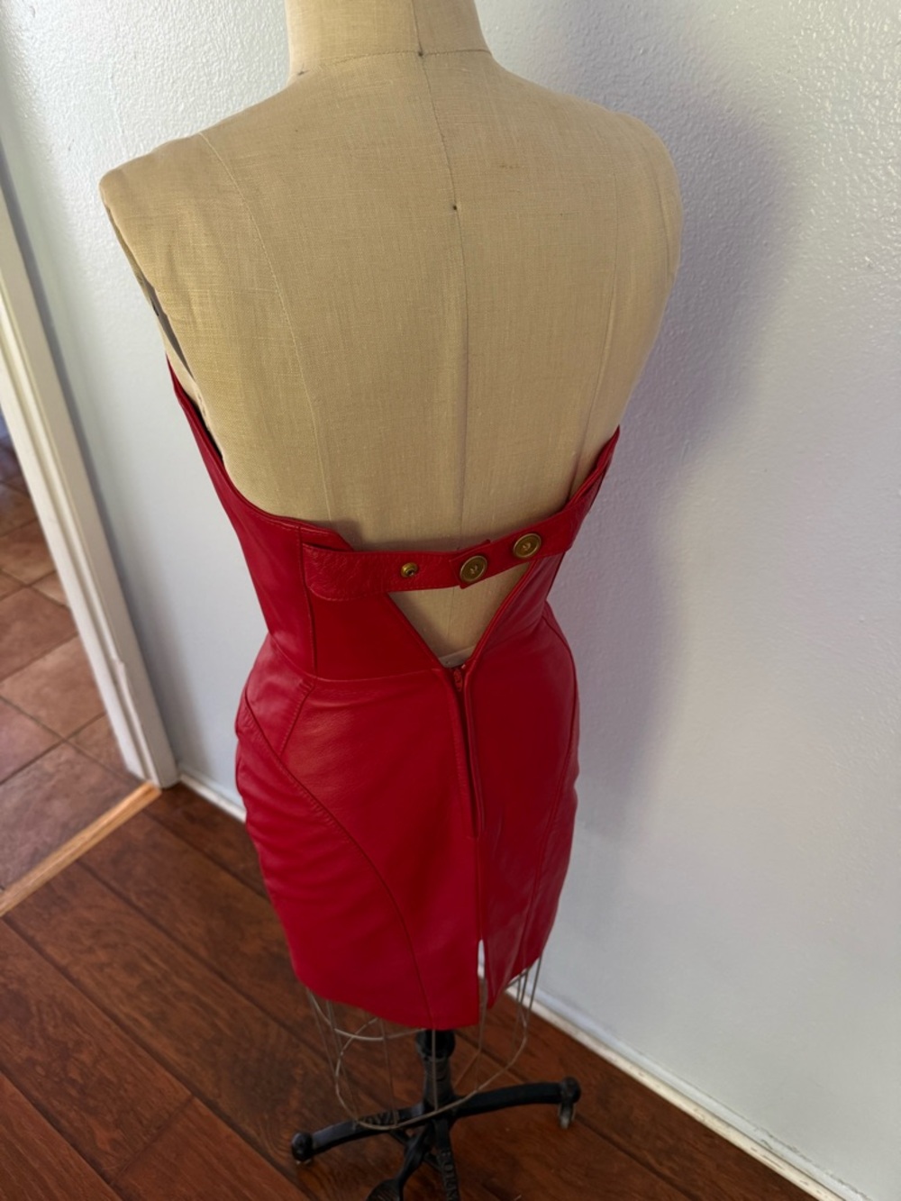 Michael Hoban Red Strapless Leather Sheath Dress - Picture 6 of 6